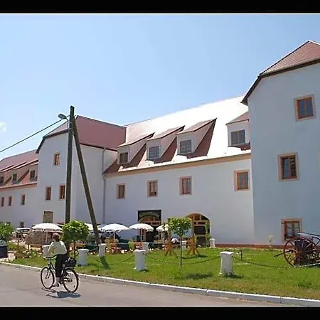 Rittergut Отель